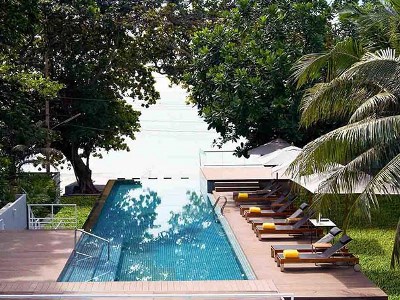outdoor pool - hotel centara q resort rayong - rayong, thailand