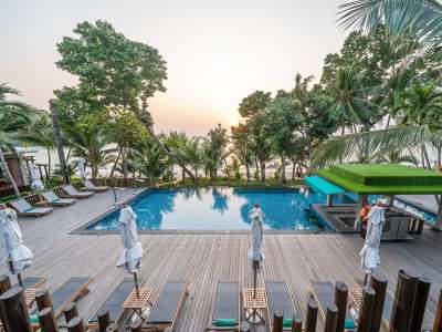 outdoor pool - hotel ao prao resort - koh samed, thailand