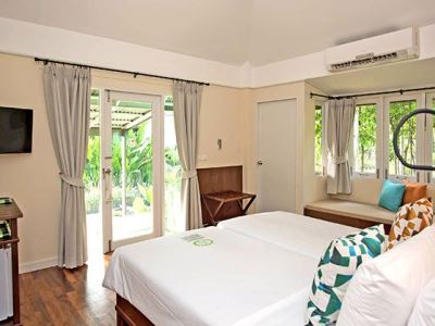 bedroom 4 - hotel sai kaew beach resort - koh samed, thailand