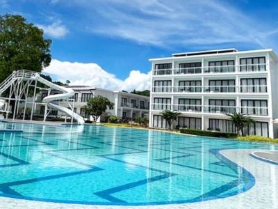 outdoor pool - hotel royal yao yai island beach resort - koh yao, thailand