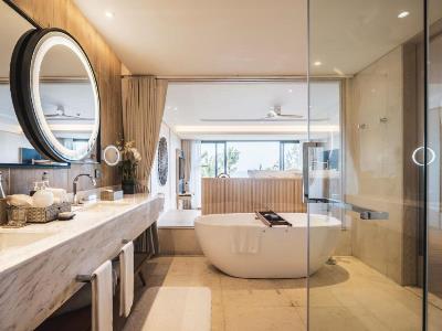 bathroom 1 - hotel anantara koh yao yai resort and villas - koh yao, thailand