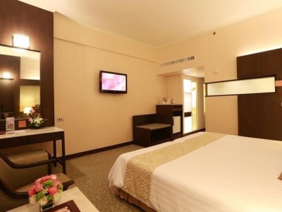 bedroom 5 - hotel asia hotel - bangkok, thailand