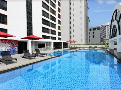 outdoor pool - hotel belaire bangkok - bangkok, thailand
