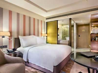 bedroom 1 - hotel doubletree by hilton sukhumvit - bangkok, thailand