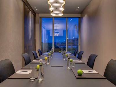 conference room - hotel radisson blu istanbul ottomare - istanbul, turkey