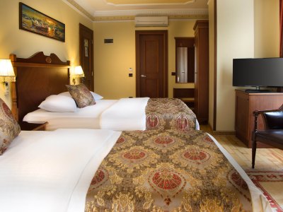 bedroom - hotel best western empire palace - istanbul, turkey