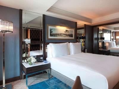 bedroom 1 - hotel radisson blu pera - istanbul, turkey