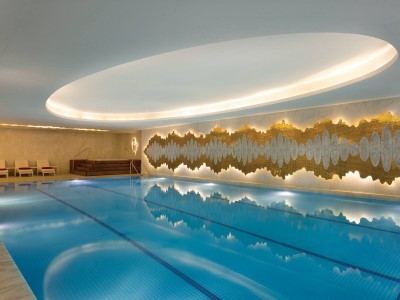 indoor pool - hotel wyndham grand istanbul kalamis marina - istanbul, turkey
