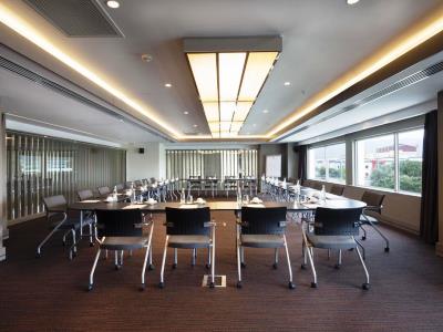 conference room 1 - hotel ramada hotel and suites kemalpasa izmir - izmir, turkey