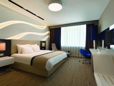bedroom 1 - hotel ramada hotel and suites kemalpasa izmir - izmir, turkey