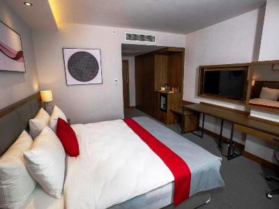 bedroom 1 - hotel ramada by wyndham izmir aliaga - izmir, turkey