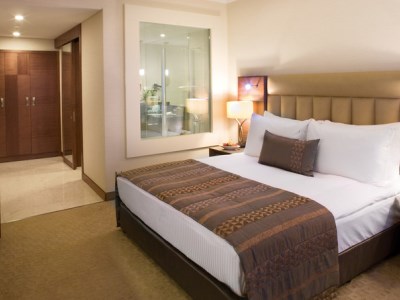 bedroom - hotel movenpick izmir - izmir, turkey