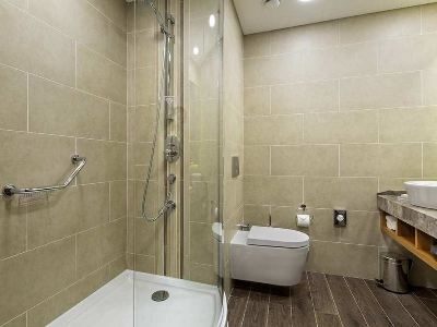 bathroom - hotel doubletree by hilton trabzon - trabzon, turkey