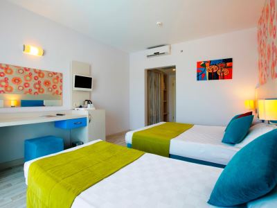 bedroom - hotel ramada resort side - side, turkey