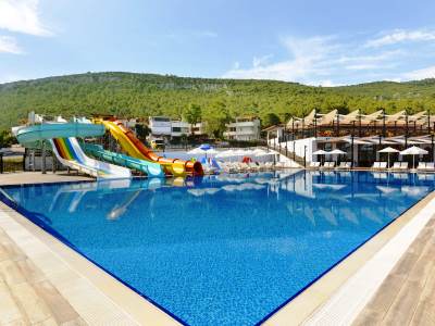 outdoor pool - hotel ramada resort by wyndham akbuk - akbuk, turkey