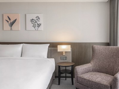 bedroom - hotel lakeshore hotel tainan - tainan, taiwan