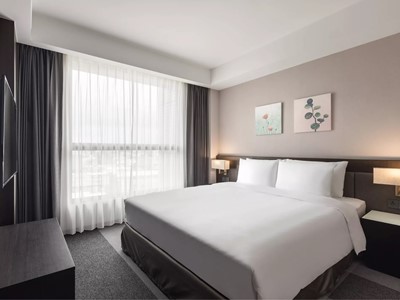 bedroom 6 - hotel lakeshore hotel tainan - tainan, taiwan