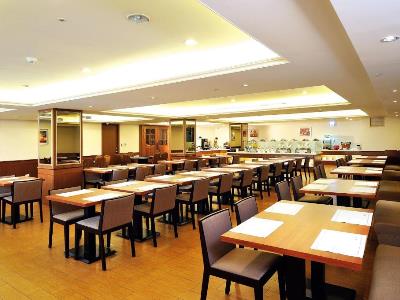 restaurant 1 - hotel fuward - tainan, taiwan