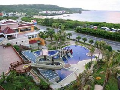 outdoor pool 1 - hotel fullon kending - hengchun, taiwan