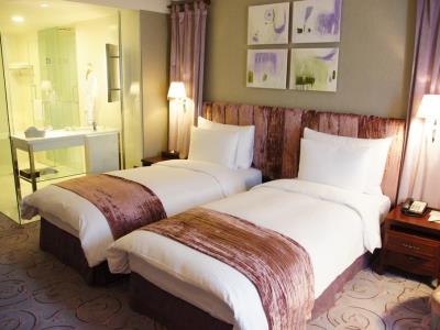 bedroom 7 - hotel grand victoria - taipei, taiwan
