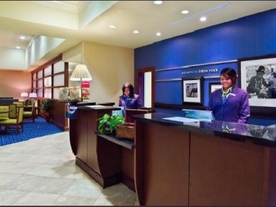 lobby - hotel hampton inn and suites downtown - little rock, united states of america