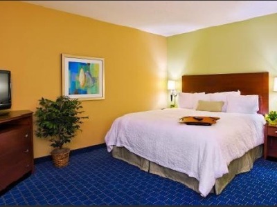 bedroom - hotel hampton inn and suites downtown - little rock, united states of america