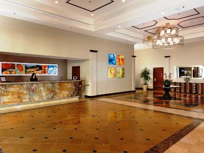 lobby 1 - hotel doubletree santa ana orange country arpt - santa ana, united states of america