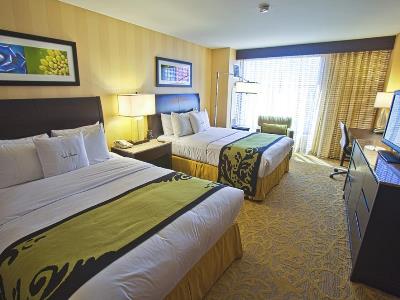 bedroom 2 - hotel doubletree santa ana orange country arpt - santa ana, united states of america