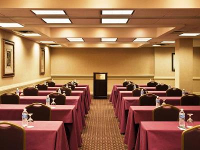 conference room 2 - hotel doubletree hotel tallahassee - tallahassee, united states of america