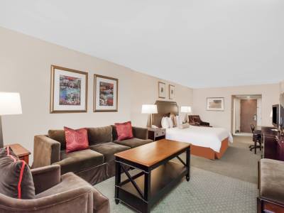 suite 1 - hotel wyndham indianapolis west - indianapolis, united states of america