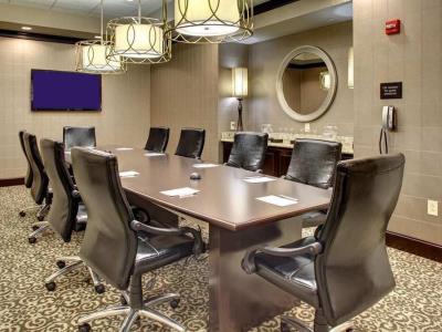 conference room - hotel hampton inn and suites downtown - baton rouge, united states of america