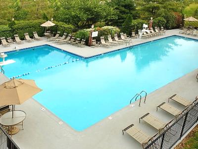 outdoor pool - hotel doubletree annapolis - annapolis, united states of america