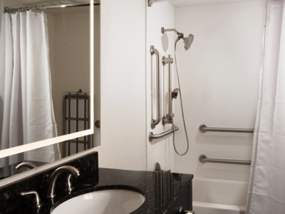 bathroom - hotel embassy suites raleigh crabtree - raleigh, united states of america