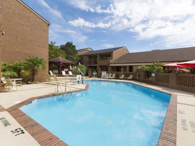 outdoor pool - hotel ramada by wyndham raleigh - raleigh, united states of america