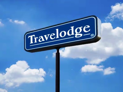Travelodge By Wyndham Lincoln Northeast