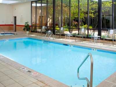 indoor pool - hotel doubletree hotel columbus worthington - columbus, ohio, united states of america