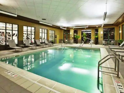 indoor pool - hotel embassy suites columbus airport - columbus, ohio, united states of america