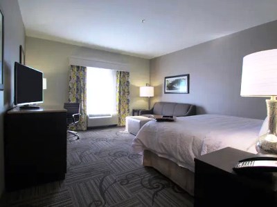 bedroom 1 - hotel hampton inn and suites university area - columbus, ohio, united states of america