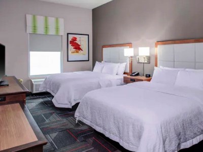 bedroom 1 - hotel hampton inn and suites scioto downs - columbus, ohio, united states of america