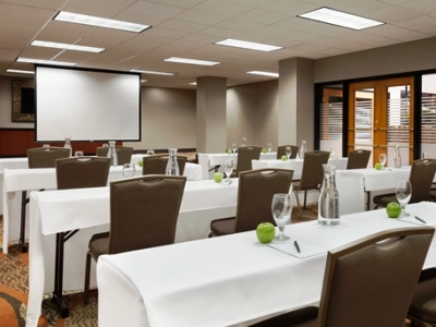 conference room - hotel embassy suites oklahoma city okc airport - oklahoma city, united states of america