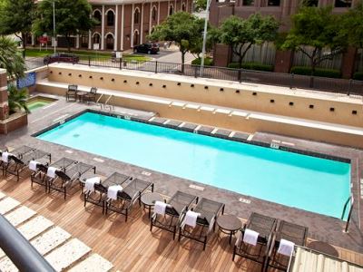 outdoor pool - hotel doubletree suites by hilton hotel austin - austin, texas, united states of america