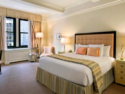 bedroom 1 - hotel warwick - new york, united states of america