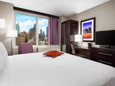 bedroom 2 - hotel hampton inn manhattan/times square cntrl - new york, united states of america