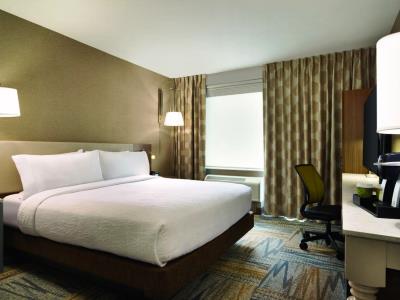bedroom - hotel hilton garden inn times square south - new york, united states of america