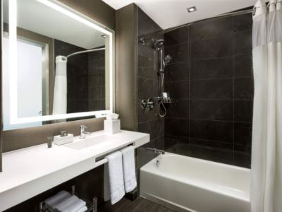 bathroom - hotel ac hotel new york times square - new york, united states of america