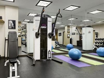 gym - hotel belleclaire - new york, united states of america