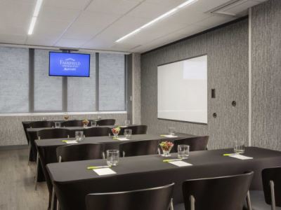 conference room 1 - hotel fairfield ste downtown/ magnificent mile - chicago, united states of america