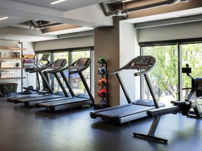 gym - hotel moxy chicago downtown - chicago, united states of america