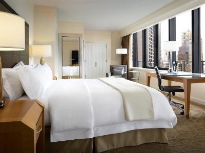 bedroom 1 - hotel the gwen, a luxury collection hotel - chicago, united states of america