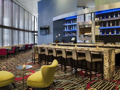 bar - hotel doubletree chicago magnificent mile - chicago, united states of america